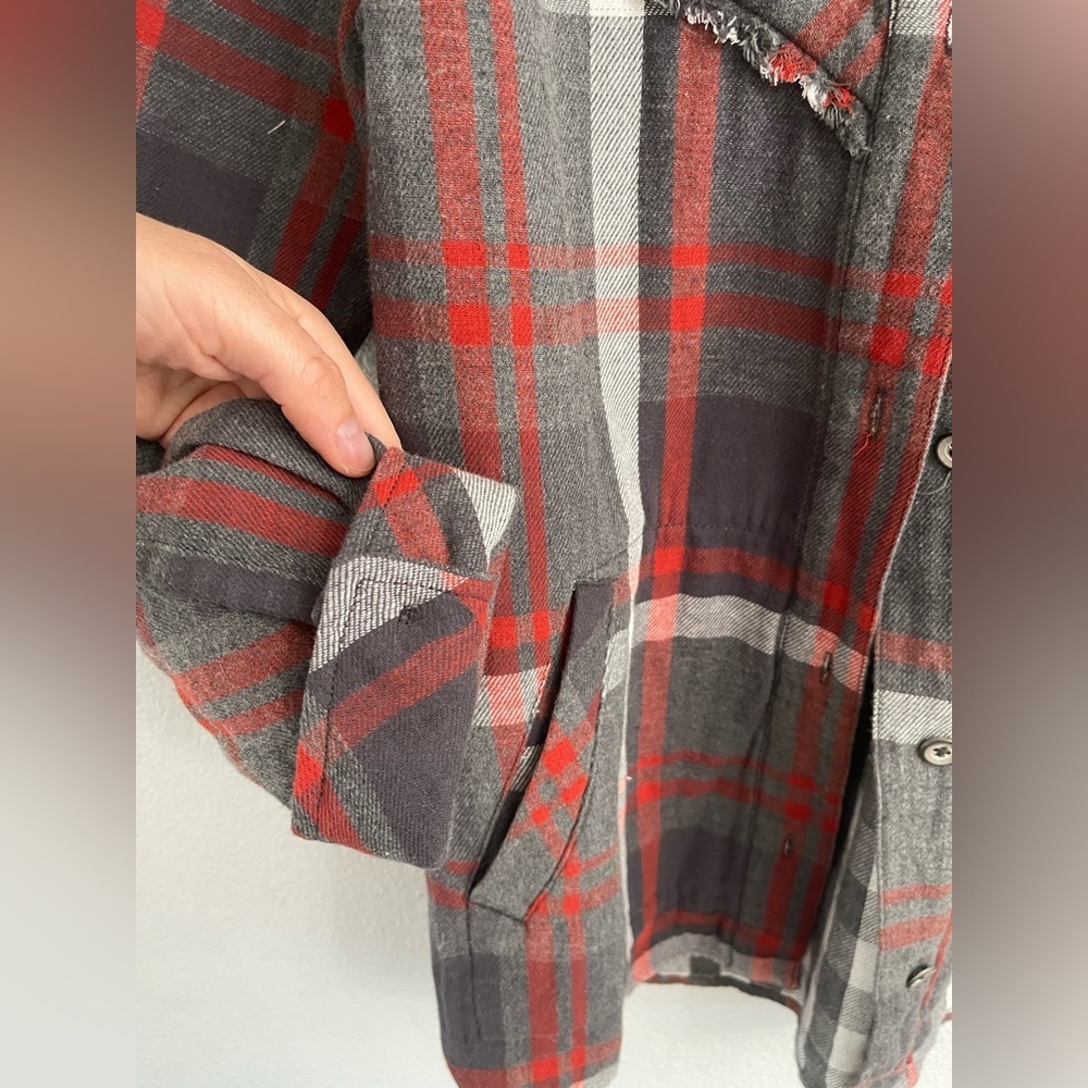 CAbi Plaid Tavern Shirt Fringe Detail Red Gray Size M - Picture 4 of 11
